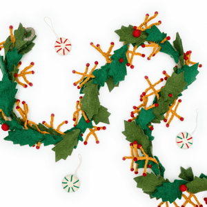 Friendsheep Garland Holly Jolly Holiday Garland