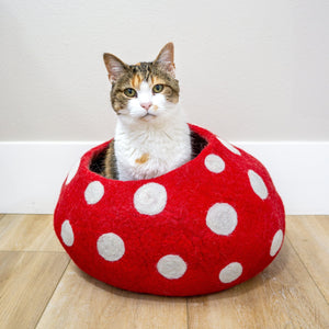 Friendsheep Pets Mushroom Eco Kitty Cave - Red